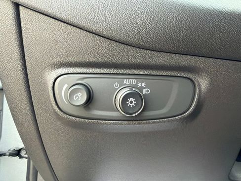 Used 2024 Chevrolet Equinox RS w/ LPO, Floor Liner Package FWD image 26
