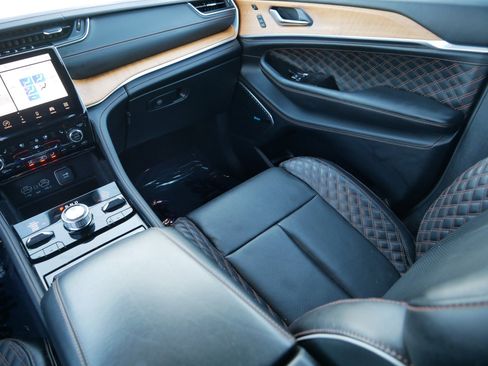 Used 2021 Jeep Grand Cherokee L Summit image 11