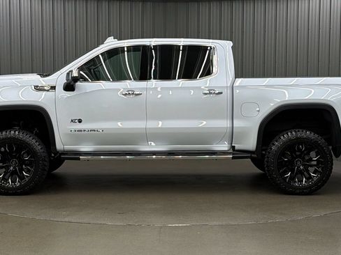 Used 2026 GMC Sierra 1500 Denali AWD/4WD image 2
