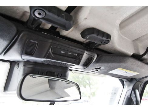 Used 2024 Jeep Wrangler Unlimited Sahara AWD/4WD image 21