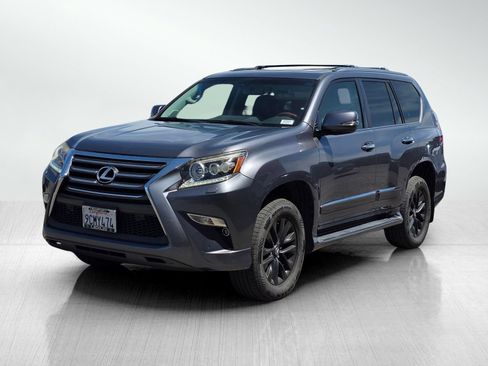 Used 2016 Lexus GX 460 w/ Premium Package AWD/4WD image 3