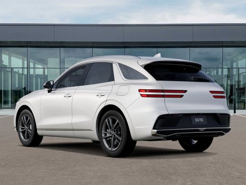 New 2027 Genesis GV70 2.5T Select AWD/4WD image 5