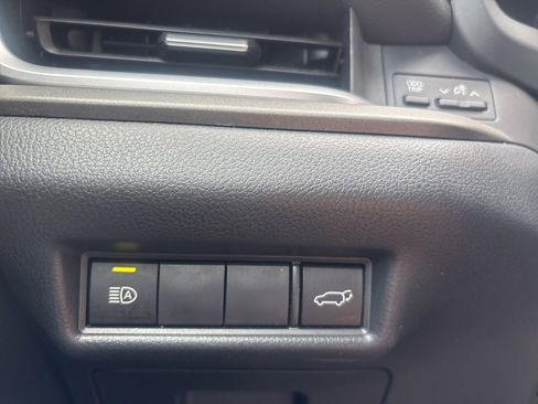 Used 2025 Toyota Grand Highlander FWD image 26