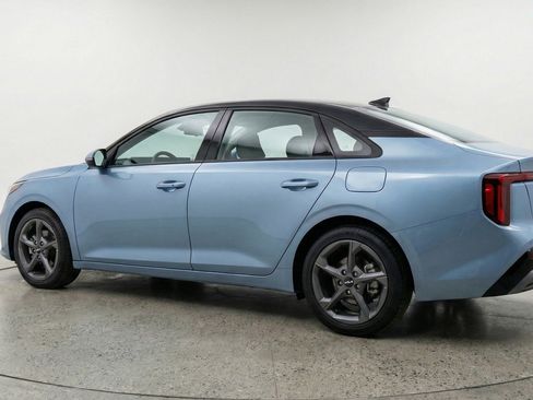 Used 2025 Kia K4 FWD image 6