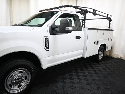 Used 2019 Ford F250 XL w/ XL Value Package image 14