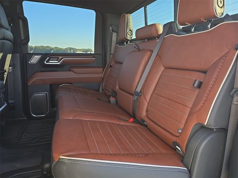 New 2026 GMC Sierra 2500 Denali Ultimate image 12