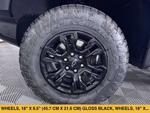 Certified 2023 Chevrolet Silverado 1500 ZR2 w/ Technology Package AWD/4WD image 16