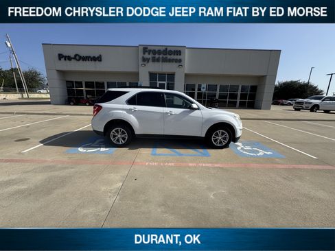 Used 2016 Chevrolet Equinox LT FWD image 2
