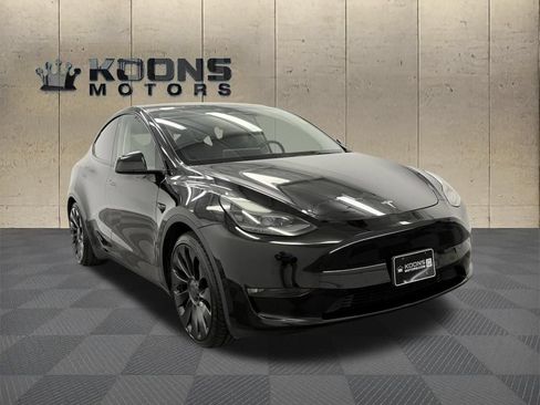 Used 2022 Tesla Model Y Performance AWD/4WD image 3