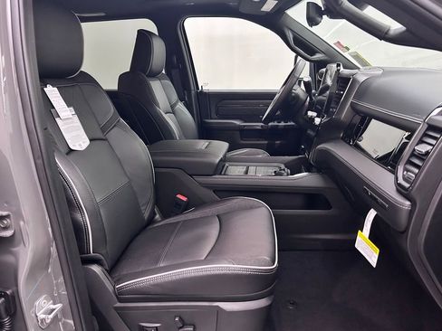 New 2026 RAM 2500 Limited image 17