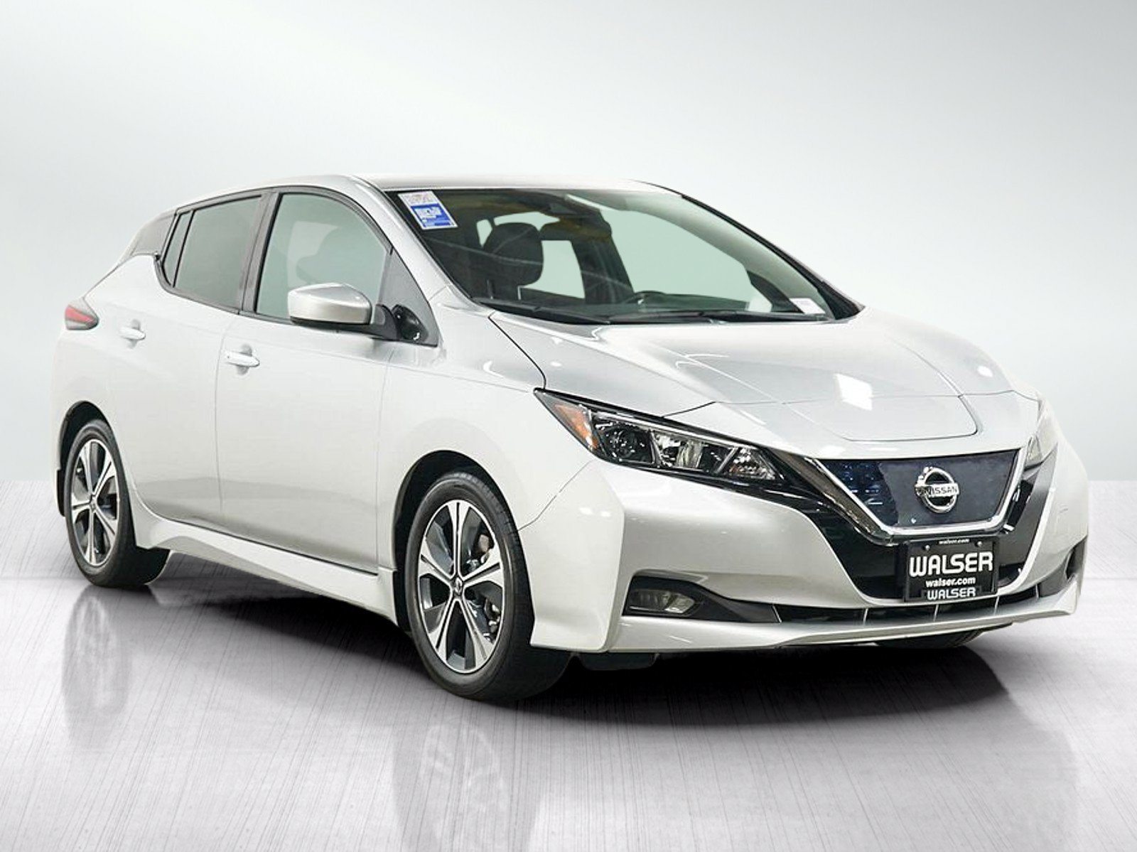 Used 2022 Nissan Leaf SV FWD image 7