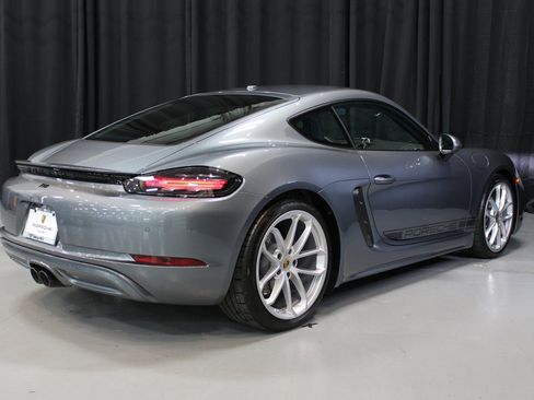 New 2025 Porsche 718 Cayman image 7