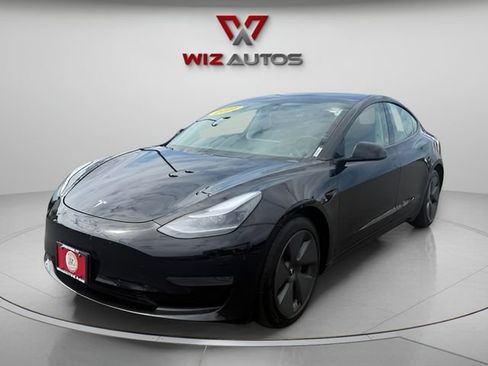 Used 2021 Tesla Model 3 Standard Range Plus RWD image 1