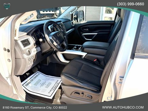 Used 2017 Nissan Titan PRO-4X image 8