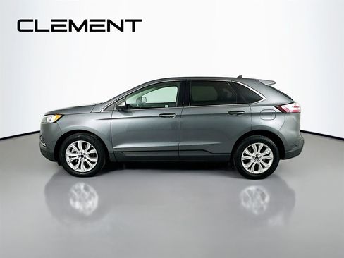 Certified 2022 Ford Edge Titanium image 6