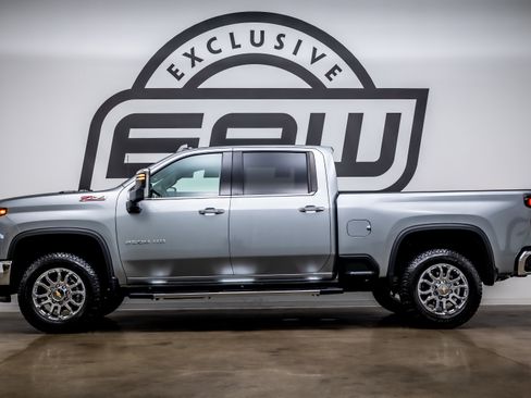 Used 2024 Chevrolet Silverado 2500 LTZ w/ LTZ Plus Package image 5