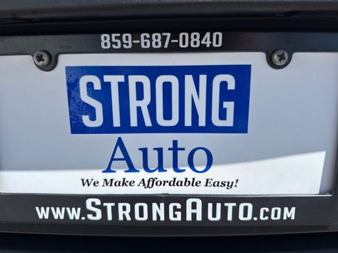 Used 2015 Kia Soul + FWD image 17