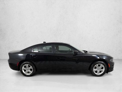 Used 2023 Dodge Charger SXT RWD image 2