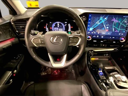 Used 2026 Lexus NX 350h AWD w/ Cold Area Package image 6