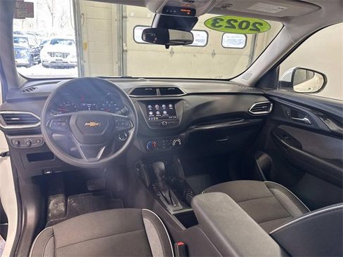 Used 2023 Chevrolet TrailBlazer LT image 7