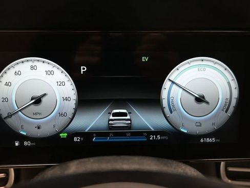 Used 2023 Hyundai Elantra Limited FWD image 23