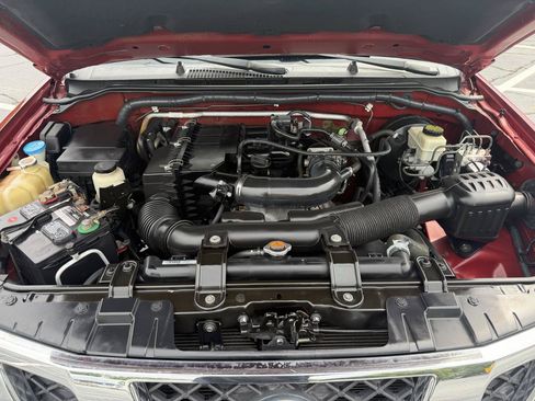 Used 2015 Nissan Frontier SV RWD image 27