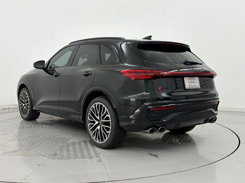 New 2026 Audi SQ5 Premium Plus AWD/4WD image 3