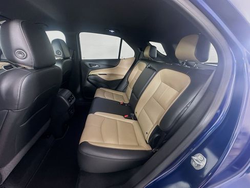 Used 2023 Chevrolet Equinox Premier image 24