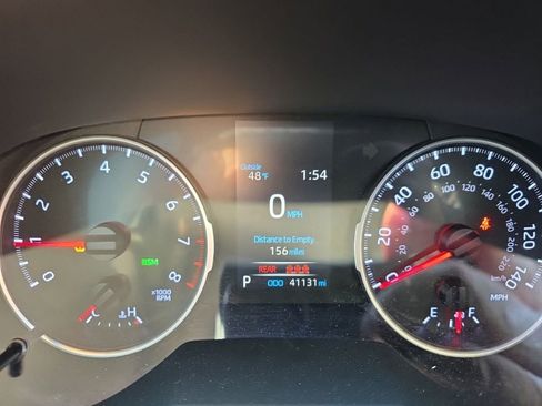 Used 2019 Toyota RAV4 LE image 19