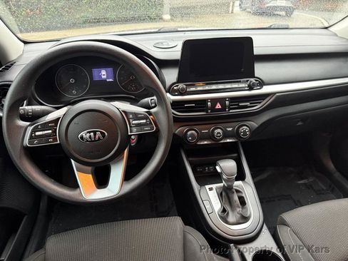 Used 2020 Kia Forte LXS image 12