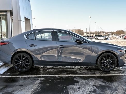 Used 2024 MAZDA MAZDA3 2.5 Turbo Sedan w/Premium Plus image 9
