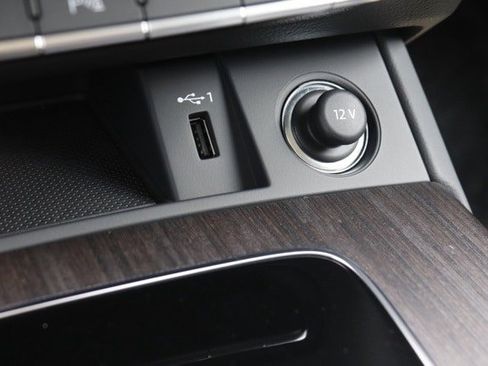 Used 2025 Audi Q5 2.0T Premium Plus image 30