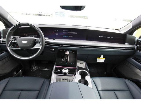New 2026 Cadillac Escalade IQ Sport 2 AWD/4WD image 9
