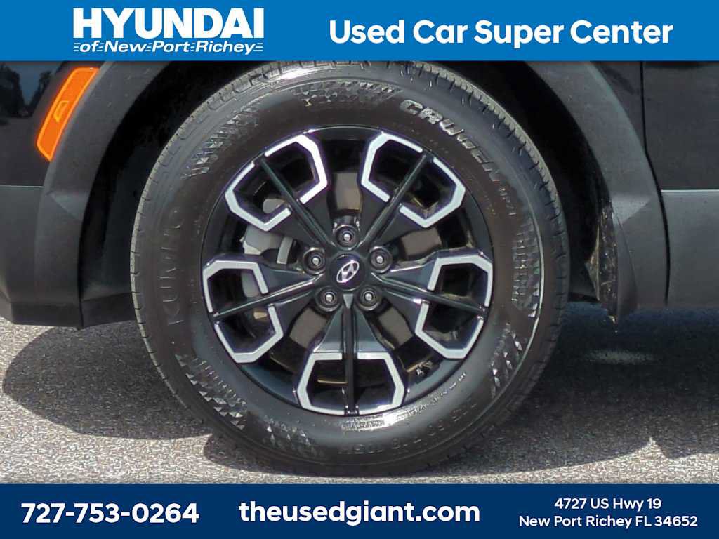 Certified 2024 Hyundai Santa Cruz SE FWD image 10