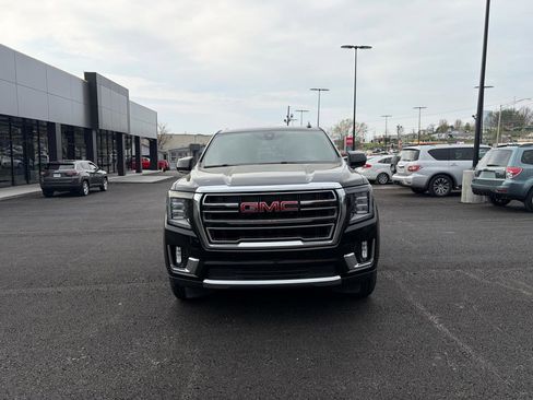 Used 2021 GMC Yukon XL SLT AWD/4WD image 8