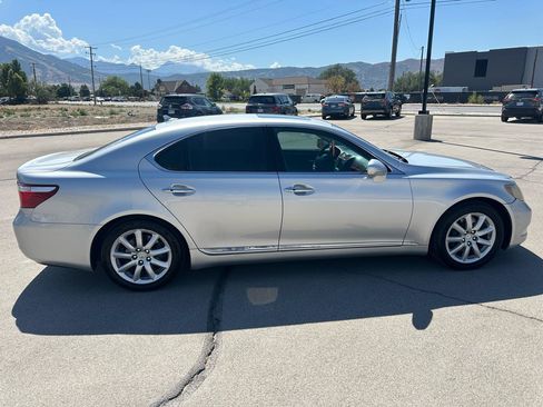 Used 2007 Lexus LS 460 RWD image 12