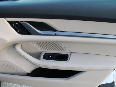 Certified 2025 Porsche Taycan image 30