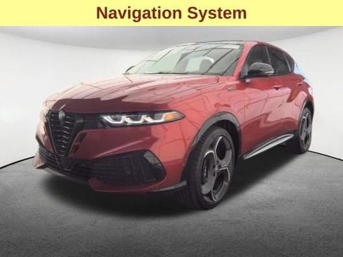 Used 2026 Alfa Romeo Tonale w/ Active Assist Package AWD/4WD image 4