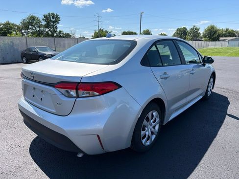Used 2025 Toyota Corolla LE FWD image 7