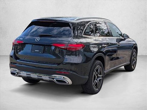 Certified 2026 Mercedes-Benz GLC 300 image 5