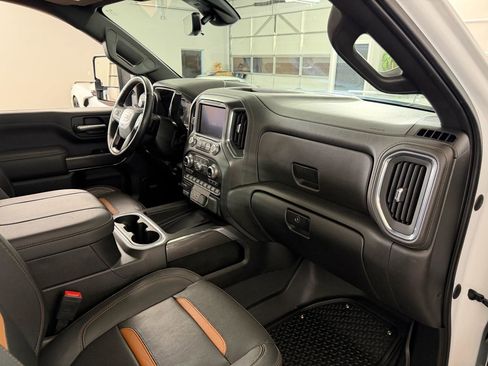 Used 2023 GMC Sierra 2500 AT4 w/ AT4 Premium Plus Package AWD/4WD image 42