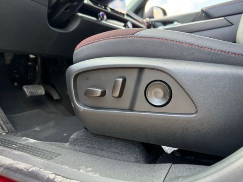 New 2026 Chevrolet Equinox RS AWD/4WD image 30