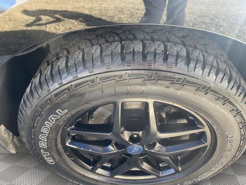 Used 2022 Ford Edge SEL image 19