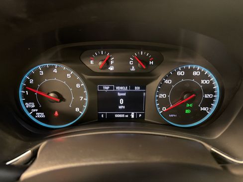 Used 2023 Chevrolet Equinox LS FWD image 20