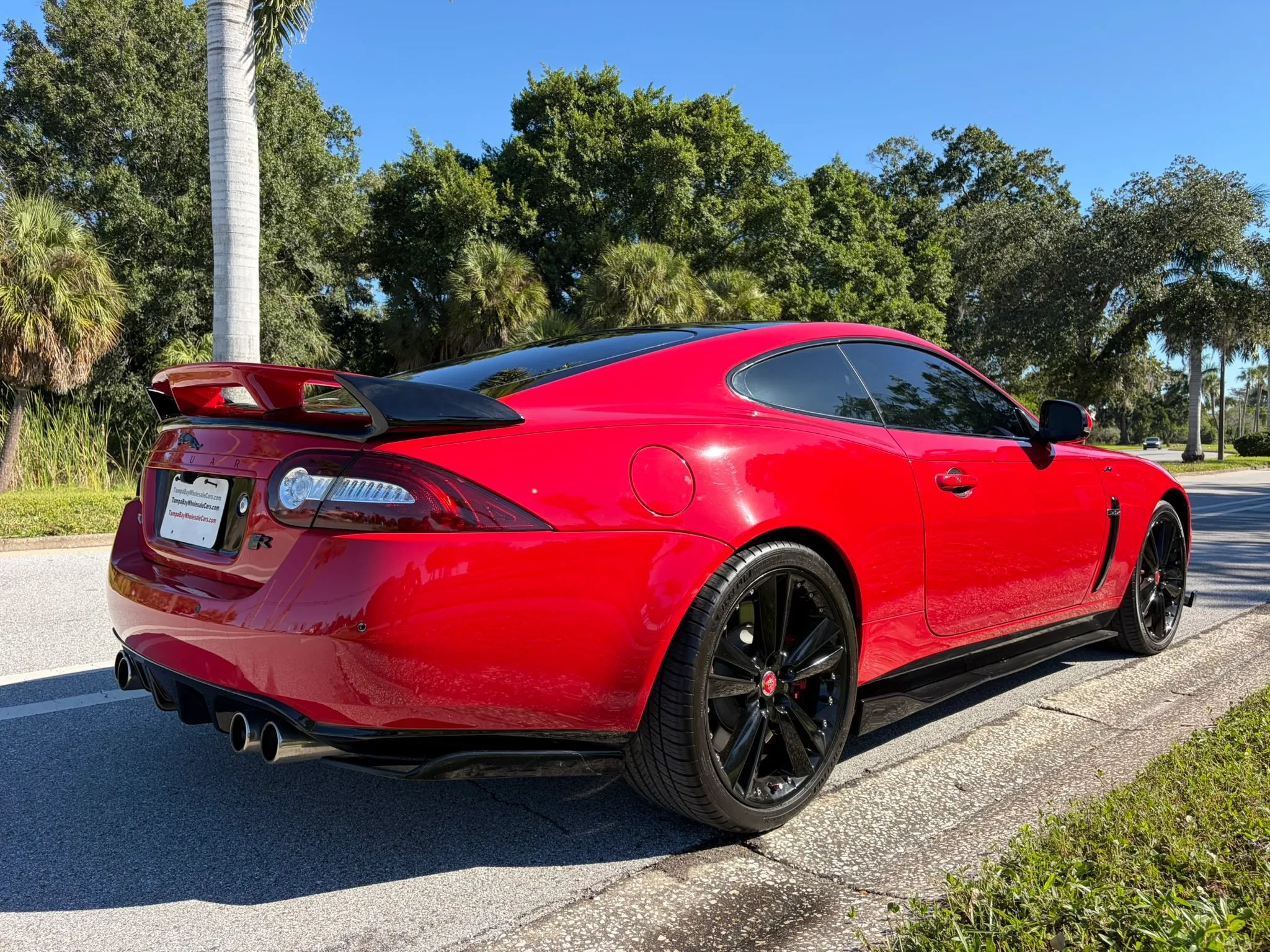 Used 2011 Jaguar XKR R RWD image 6