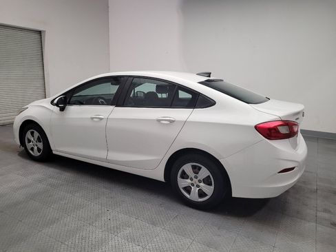 Used 2017 Chevrolet Cruze LS FWD image 3