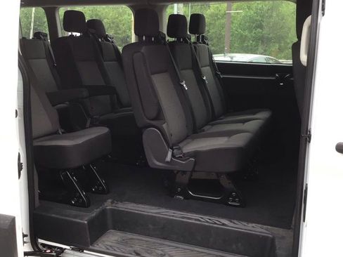 Used 2024 Ford Transit 350 XLT RWD image 6