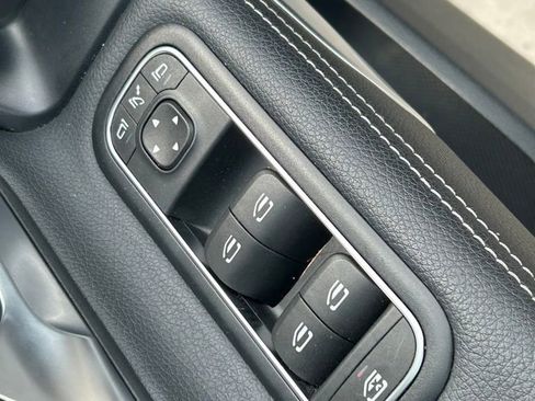 Used 2025 Mercedes-Benz CLA 250 4MATIC image 22