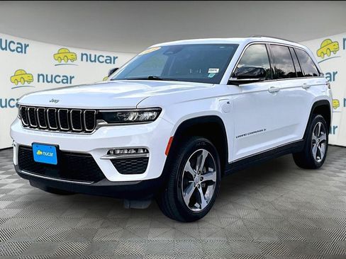 Used 2023 Jeep Grand Cherokee 4WD 4xe image 3