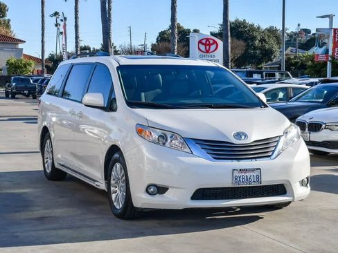 Certified 2017 Toyota Sienna XLE w/ XLE Navigation Package image 3